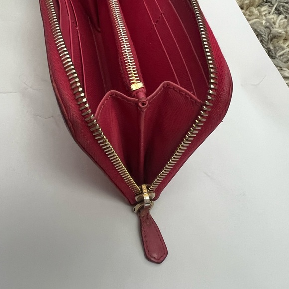 Prada wallet - Picture 5 of 8